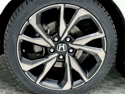 Used 2019 Honda Civic Sport image 10