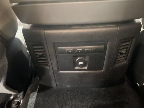 Used 2015 RAM 1500 Lone Star RWD image 18