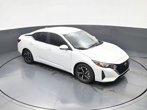 Used 2025 Nissan Sentra SV w/ Trunk Package FWD image 27