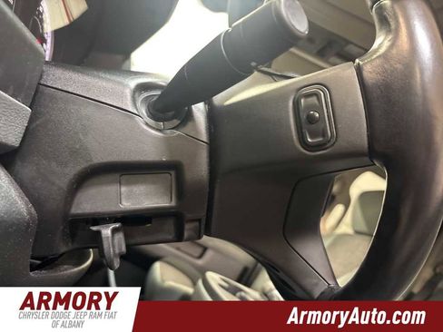 Used 2014 RAM 1500 Big Horn image 8