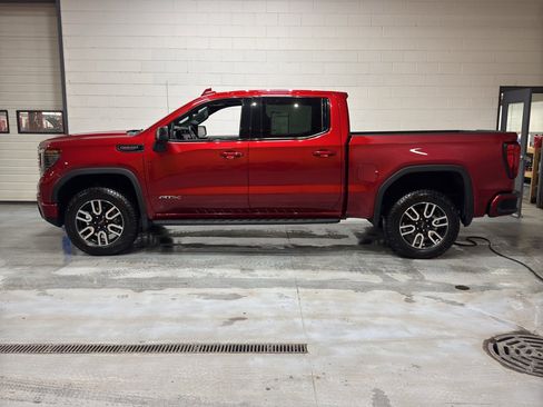 Used 2024 GMC Sierra 1500 AT4 w/ Technology Package image 2