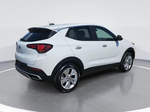 Used 2024 Buick Encore GX Preferred w/ Comfort Package AWD/4WD image 3
