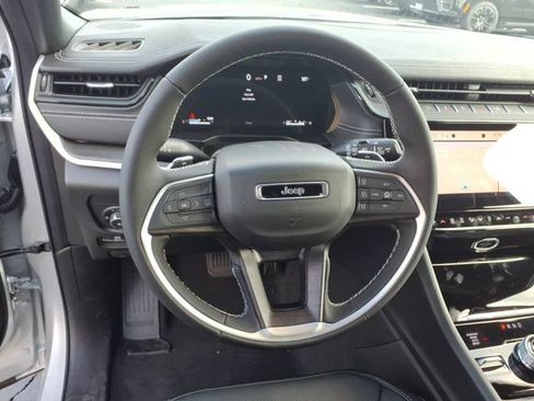 New 2026 Jeep Grand Cherokee L Limited AWD/4WD image 5
