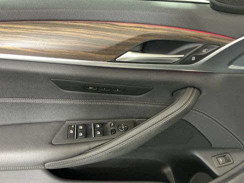 Certified 2022 BMW 530i w/ M Sport Package RWD image 18