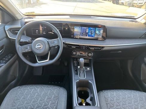 New 2026 Nissan Kicks SV w/ SV Premium Package FWD image 10