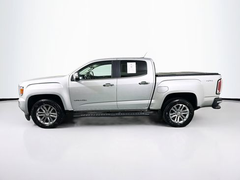 Used 2016 GMC Canyon SLT w/ Driver Alert Package image 4