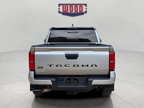 Used 2024 Toyota Tacoma SR5 AWD/4WD image 3