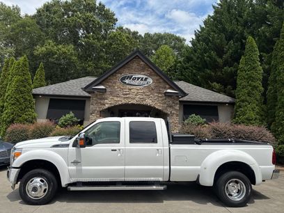 Used 2011 Ford F450 Lariat w/ Lariat Interior Pkg