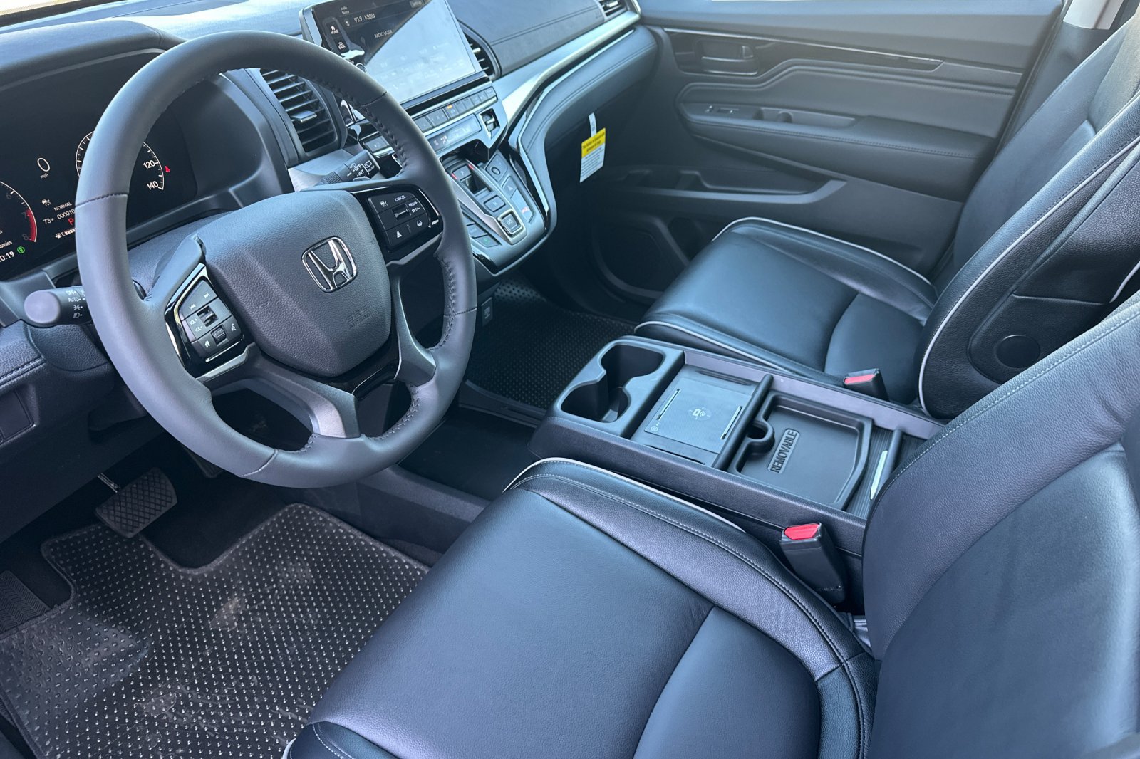 New 2027 Honda Odyssey Touring image 10