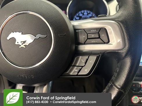 Used 2016 Ford Mustang Premium image 15