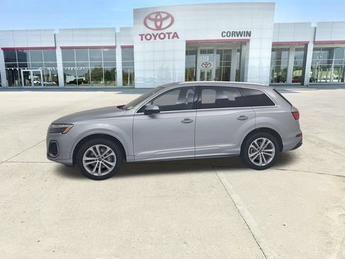 Used 2025 Audi Q7 3.0T Premium Plus AWD/4WD image 33