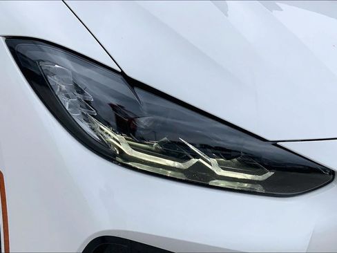 Used 2022 BMW M440i Coupe w/ Premium Package RWD image 25