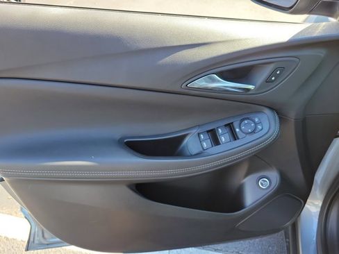 Used 2023 Buick Encore GX Select image 22