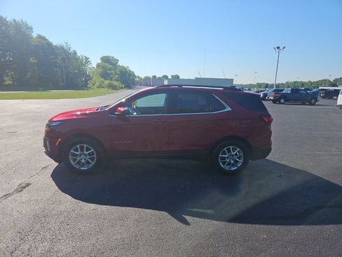 Used 2023 Chevrolet Equinox LT AWD/4WD image 4