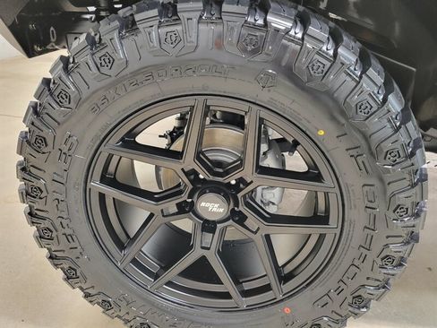 Used 2016 Jeep Wrangler Unlimited Sport w/ Quick Order Package 24S AWD/4WD image 20