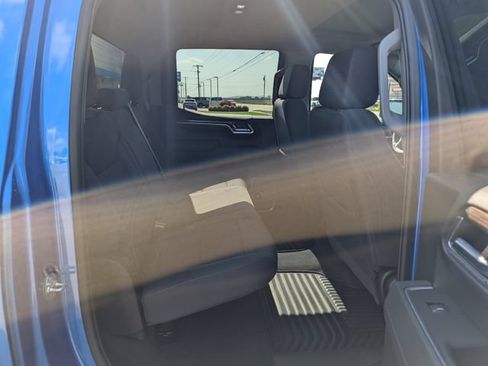 Used 2025 Chevrolet Silverado 1500 LT AWD/4WD image 5
