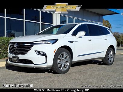 Used 2023 Buick Enclave Essence w/ Experience Buick Package