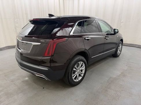 Used 2020 Cadillac XT5 Premium Luxury AWD/4WD image 2