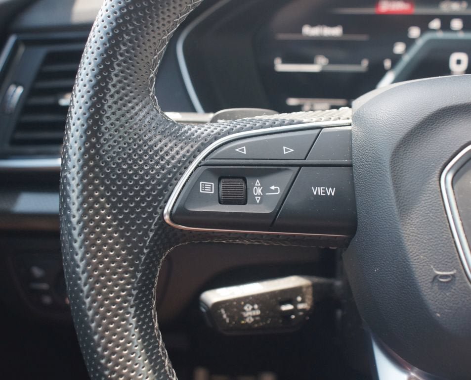 Used 2022 Audi SQ5 Premium Plus w/ Premium Plus Package AWD/4WD image 11