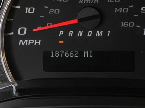 Used 2020 Chevrolet Express 2500 image 22