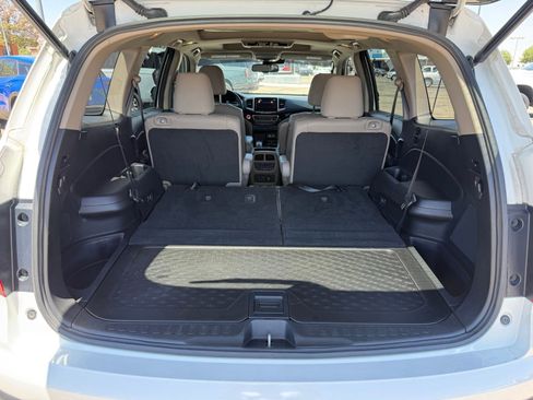 Used 2017 Honda Pilot Elite image 49