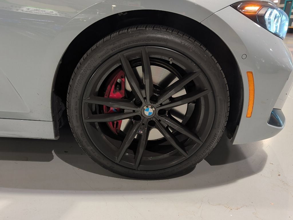 Certified 2024 BMW 330i xDrive Sedan w/ M Sport Package AWD/4WD image 5