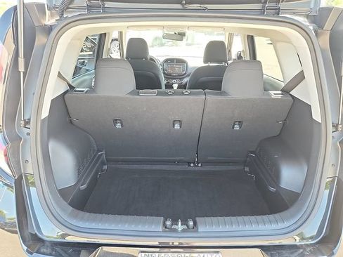 Used 2023 Kia Soul LX FWD image 30