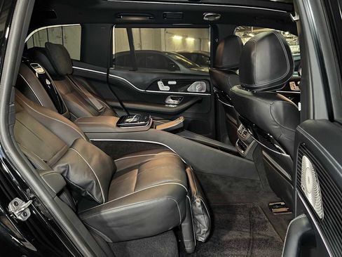 Certified 2023 Mercedes-Benz Maybach GLS 600 4MATIC image 16