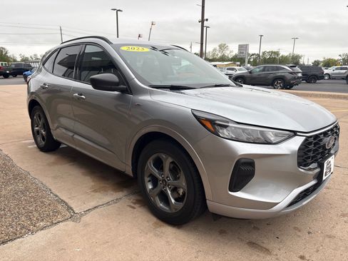 Used 2023 Ford Escape ST-Line FWD image 7