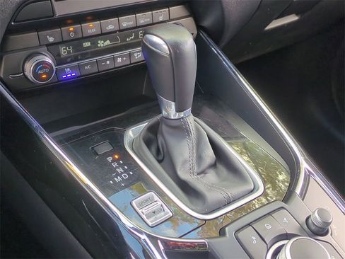 Certified 2022 MAZDA CX-9 Touring Plus image 18