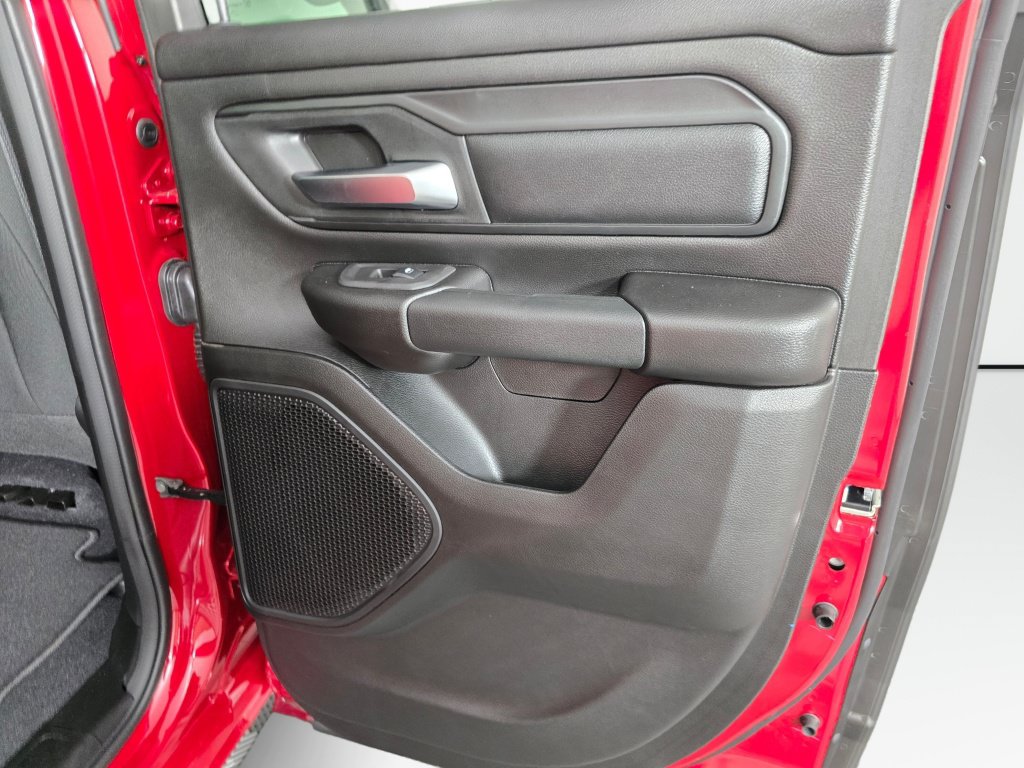 New 2026 RAM 1500 Express AWD/4WD image 39