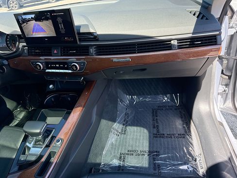 Used 2022 Audi A5 2.0T Premium image 17