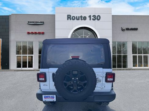 Used 2021 Jeep Wrangler Unlimited Sport image 9