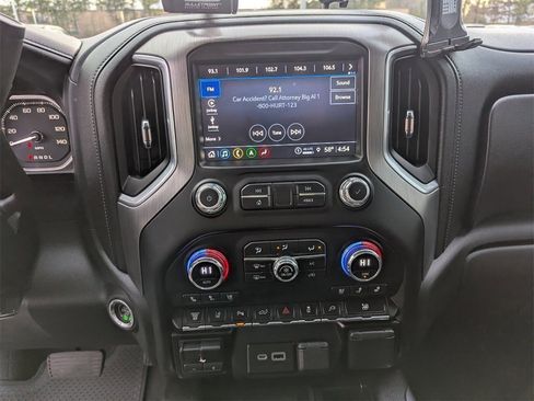 Used 2023 GMC Sierra 3500 Denali image 22