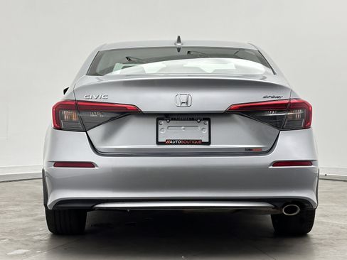 Used 2024 Honda Civic Sport image 6