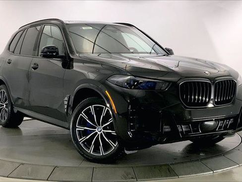 New 2026 BMW X5 xDrive40i w/ M Sport Package image 1