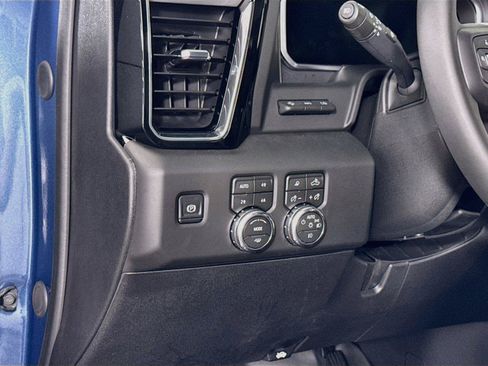 New 2026 GMC Sierra 3500 Denali w/ Denali Reserve Package AWD/4WD image 4