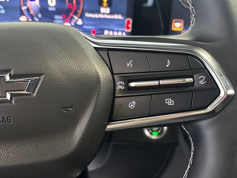 Used 2024 Chevrolet Traverse LT w/ Enhanced Driving Package AWD/4WD image 10