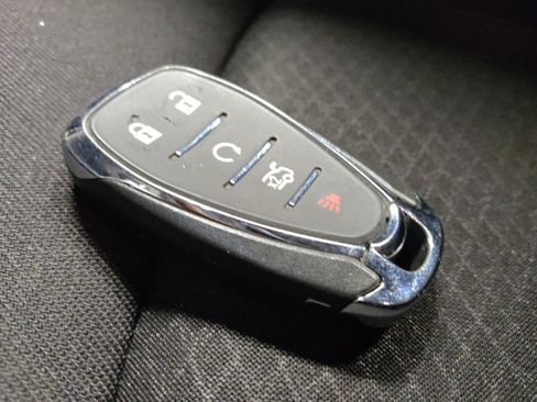 Used 2024 Chevrolet Malibu LT image 32