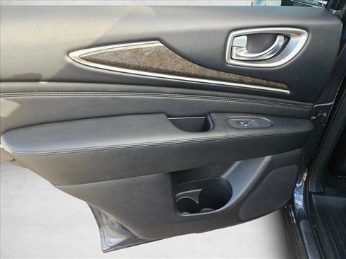 Used 2013 INFINITI JX35 FWD w/ Premium Pkg image 10