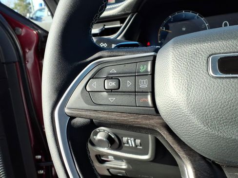 New 2026 Jeep Grand Cherokee Altitude image 27