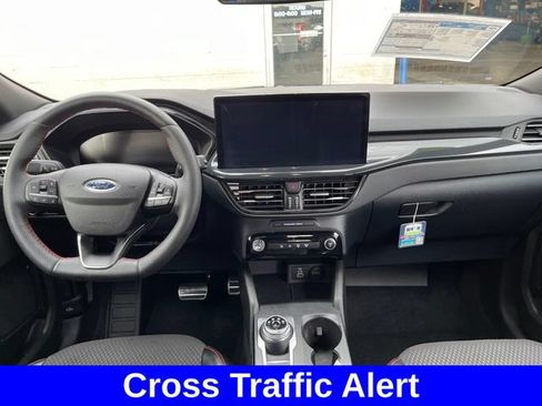 Used 2024 Ford Escape ST-Line w/ Tech Pack #1 AWD/4WD image 12