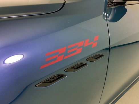 Used 2024 Maserati Ghibli Trofeo image 13