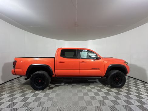 Used 2023 Toyota Tacoma TRD Pro AWD/4WD image 8