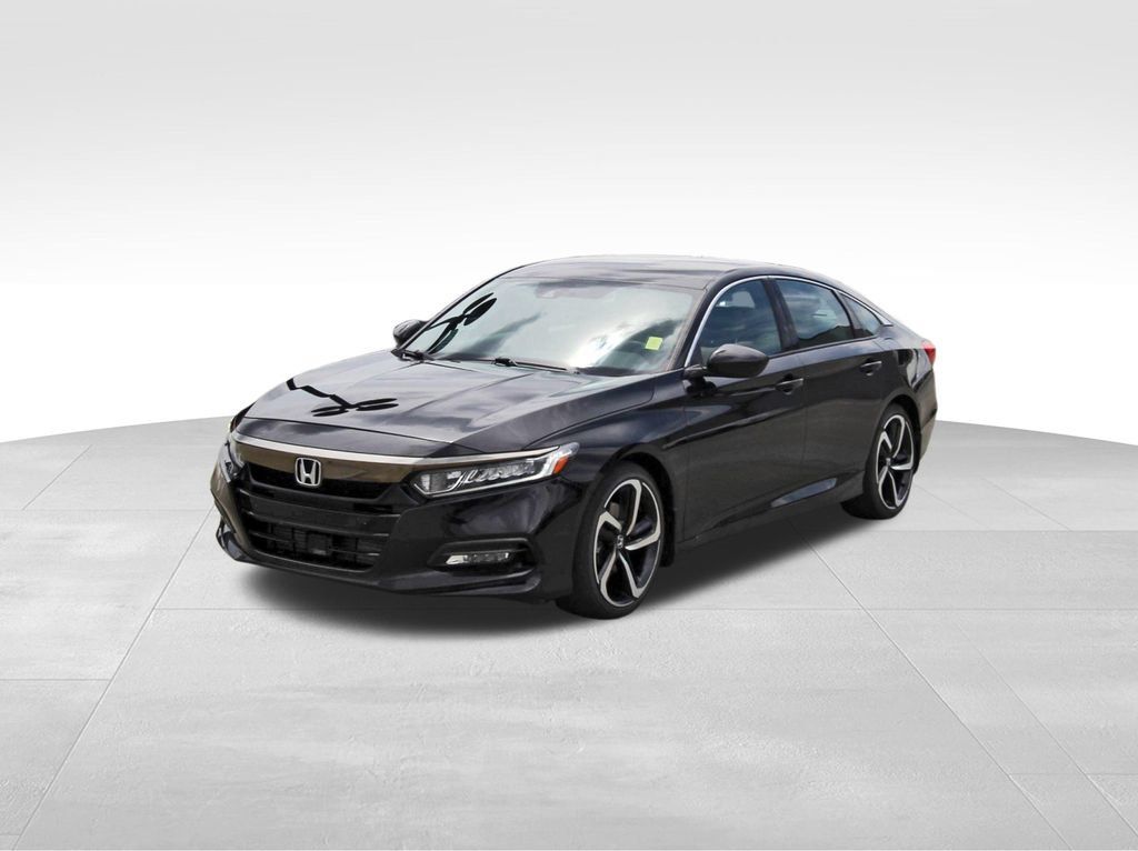 Used 2018 Honda Accord Sport image 2