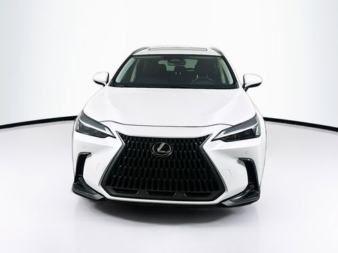 Used 2024 Lexus NX 250 FWD w/ Towing Package (2000 Lbs) image 2