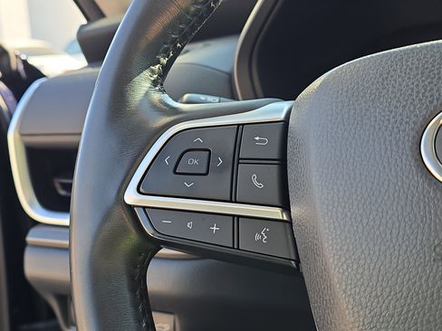 Certified 2024 Toyota Grand Highlander XLE image 26