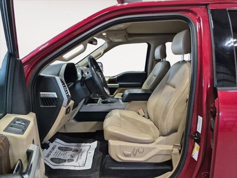 Used 2016 Ford F150 Lariat w/ Equipment Group 502A Luxury image 10