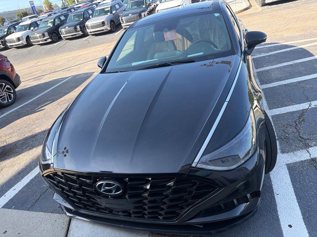 Used 2021 Hyundai Sonata Limited FWD image 1