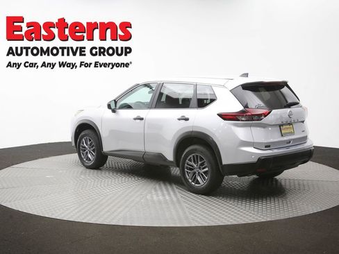Used 2024 Nissan Rogue S AWD/4WD image 64